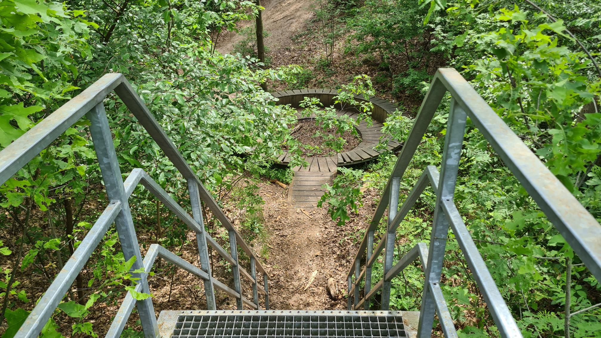 WgT_W-0YVTgZce90E7jFlIT9sXIExgnlAwVxOJg-YJA-2048x1152